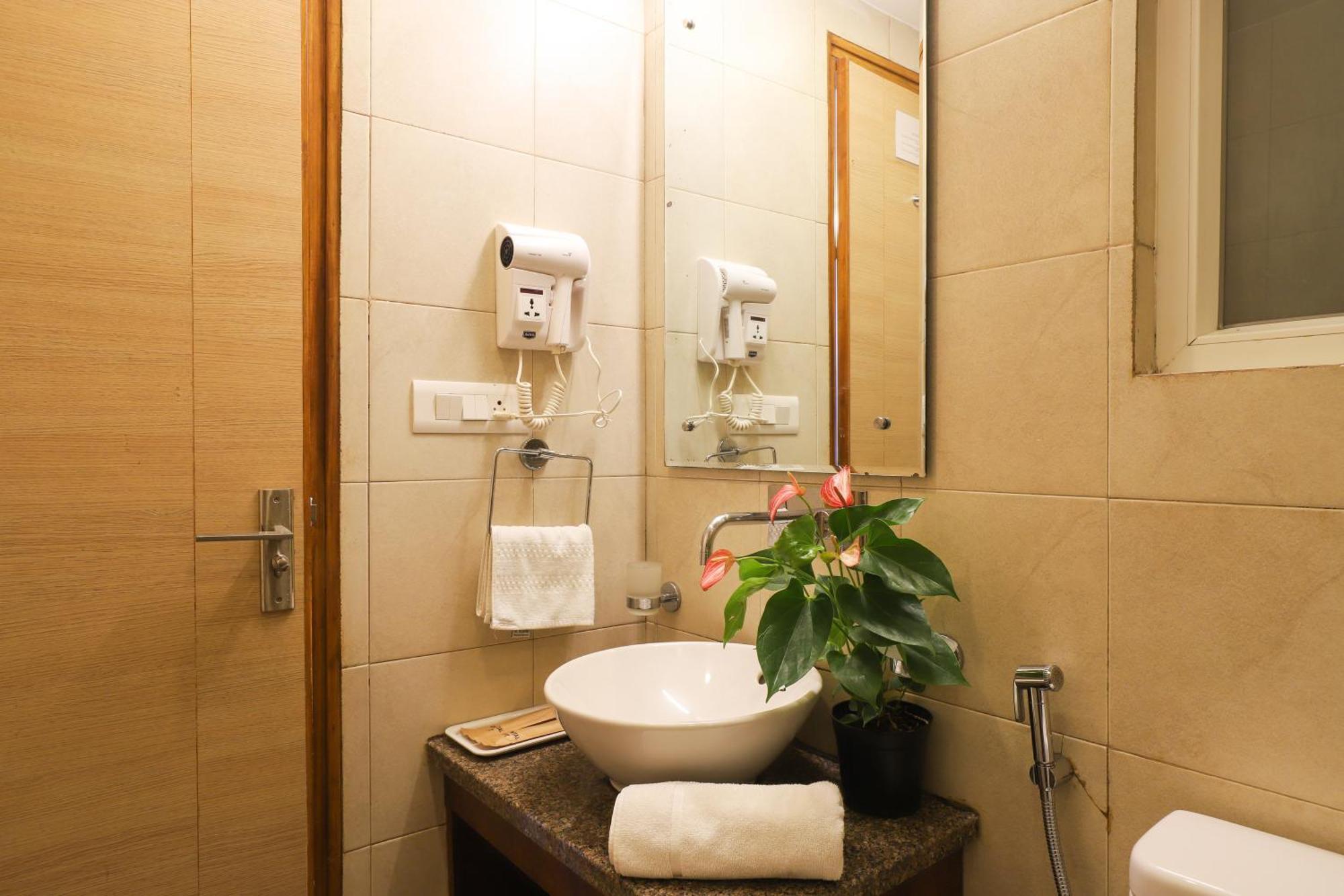 Veera Strand Park Serviced Apartments Near Calangute Εξωτερικό φωτογραφία